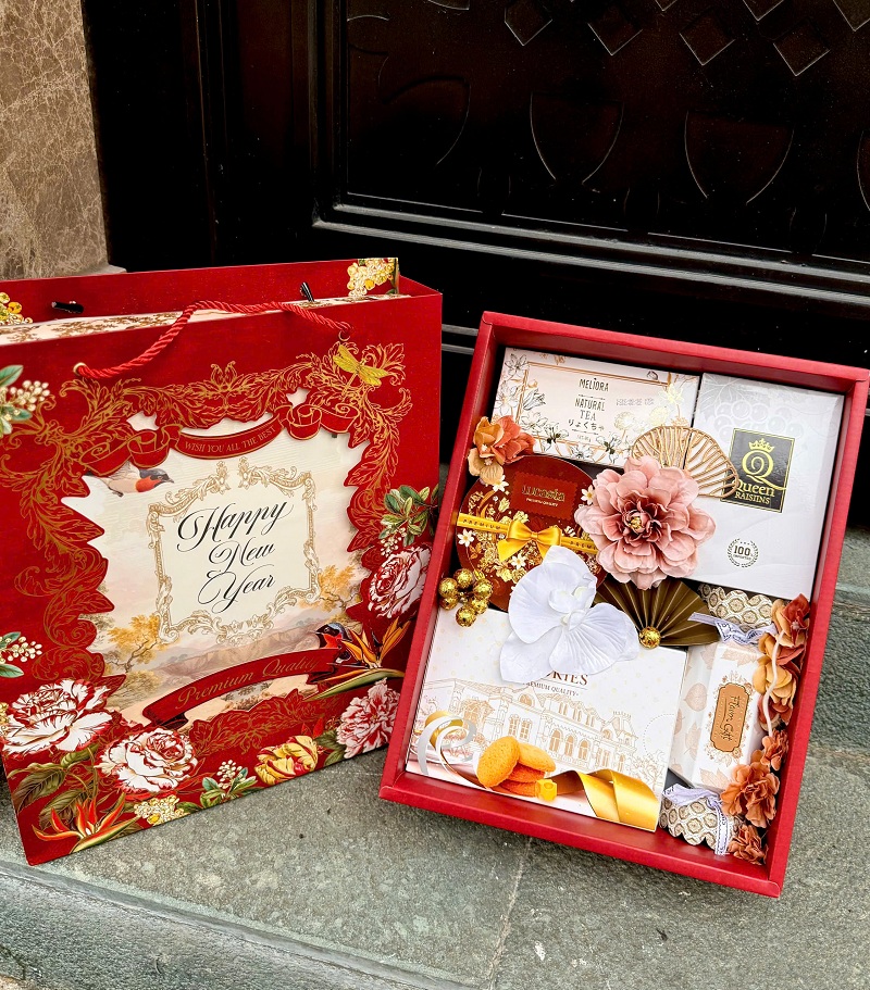 Set L25 Trắng