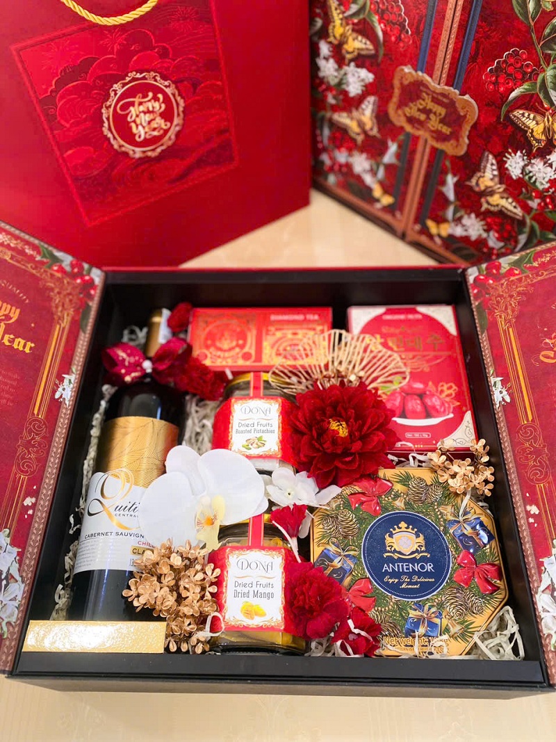 Set N12 Đỏ